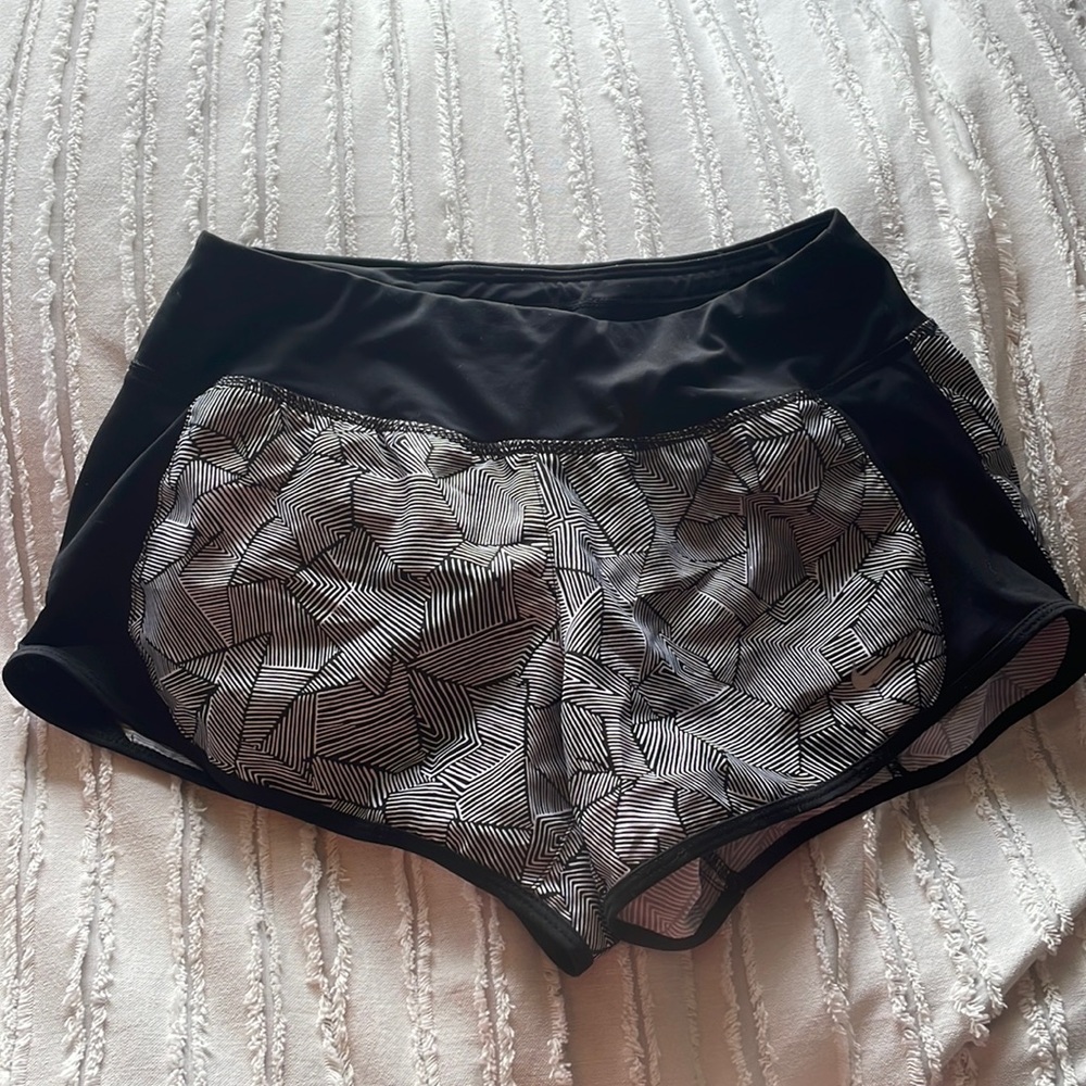 Nike running shorts xs